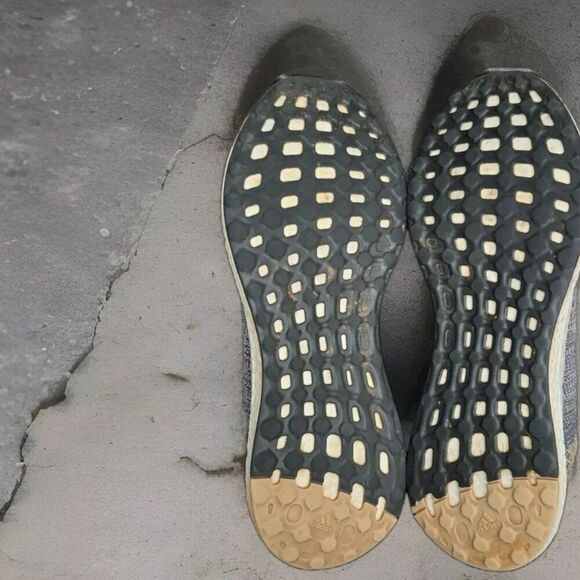 Adidas  Pureboost All Terrain Running Shoes Grey Men's Size 12 US - Picture 6 of 7